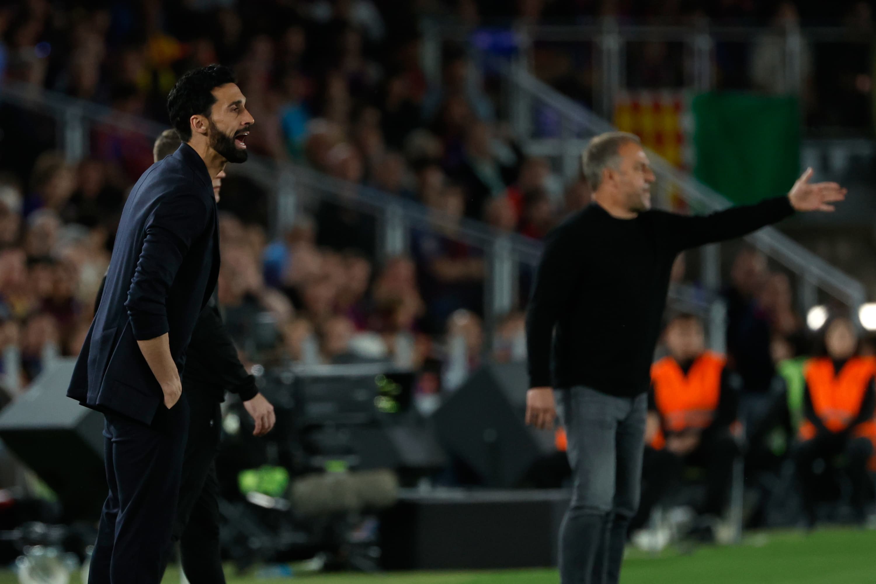 Álvaro Arbeloa y Hansi Flick.
