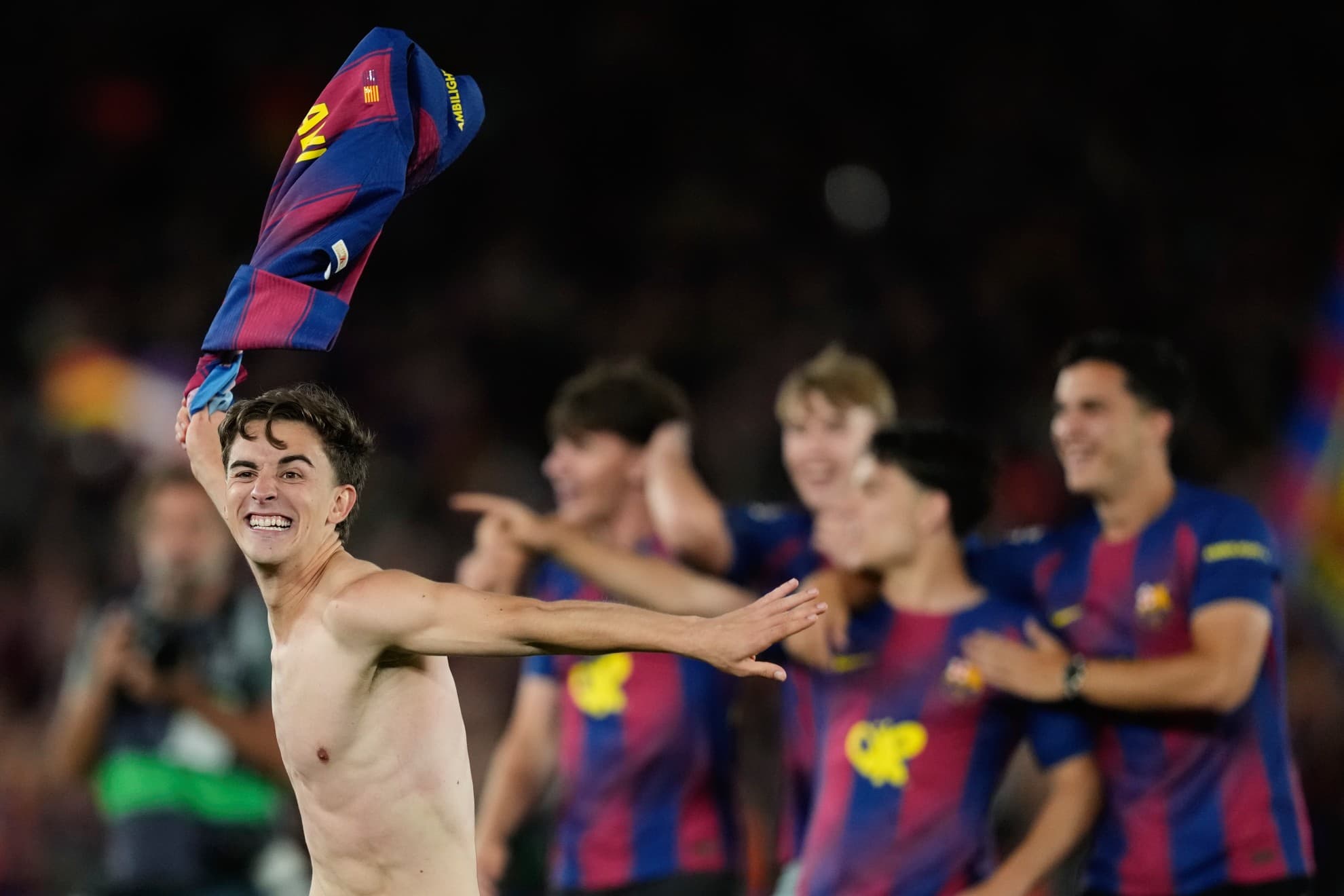Gavi, celebrando la Liga.