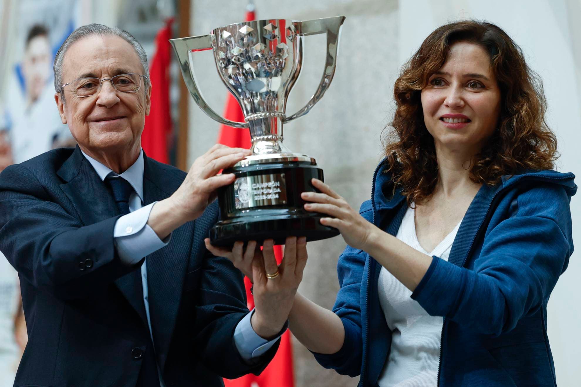 Isabel Díaz Ayuso define a Florentino Pérez como el “mejor presidente” que ha tenido el Real Madrid y de los mejores empresarios de España