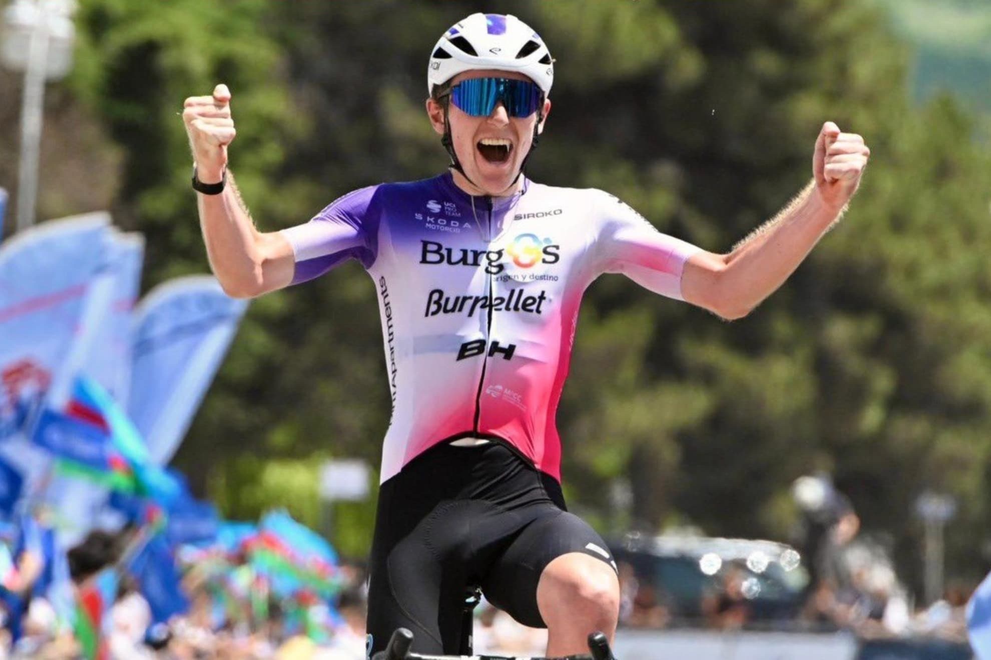 Burnett, celebrando el triunfo.