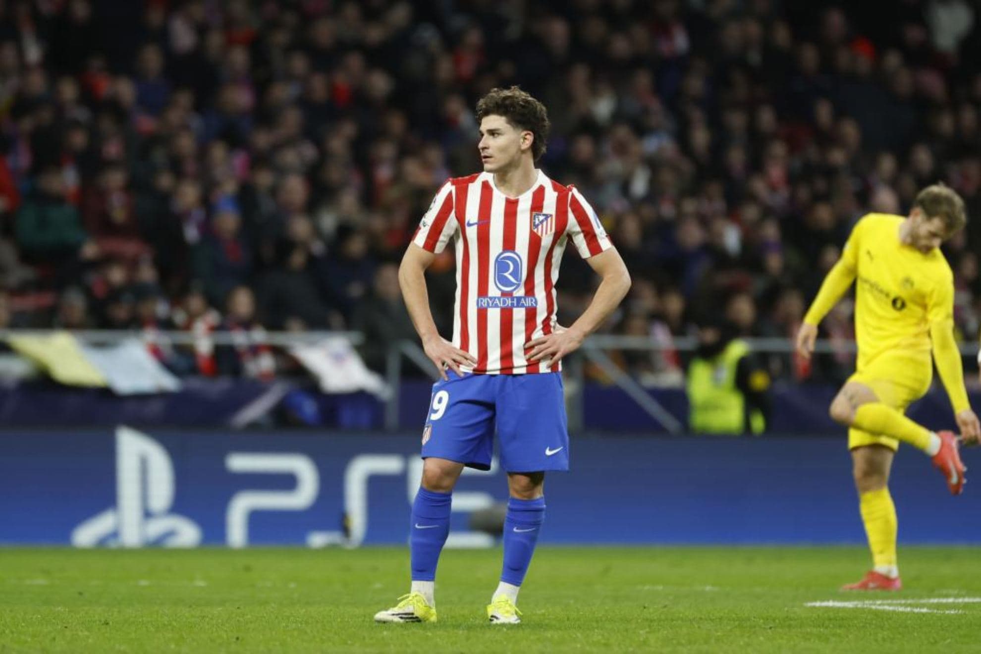 Julián, en un partido del Atlético.