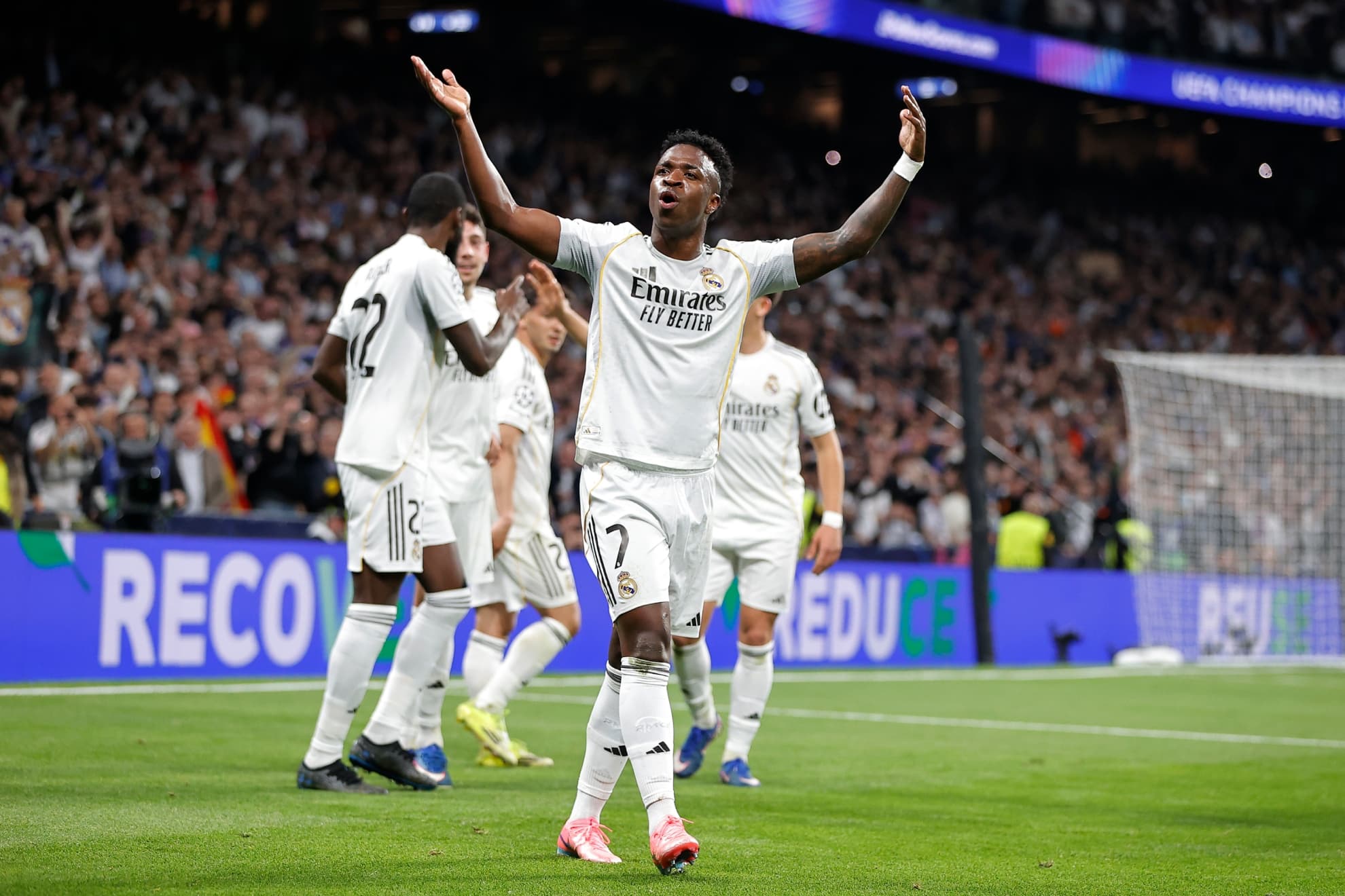 Vinicius celebrando un gol.