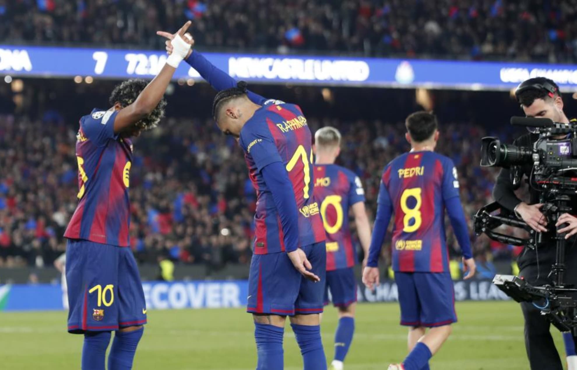 Lamine y Raphinha, contra el Newcastle