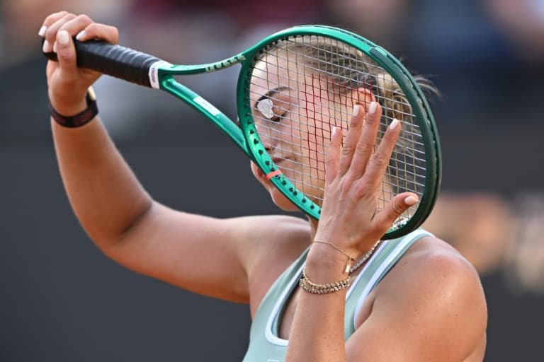 Sinner opens Italian Open account, Sabalenka suffers shock early exit