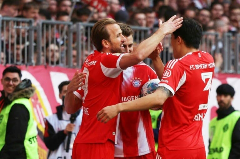 Kane scores as Bayern sink Stuttgart to claim Bundesliga title