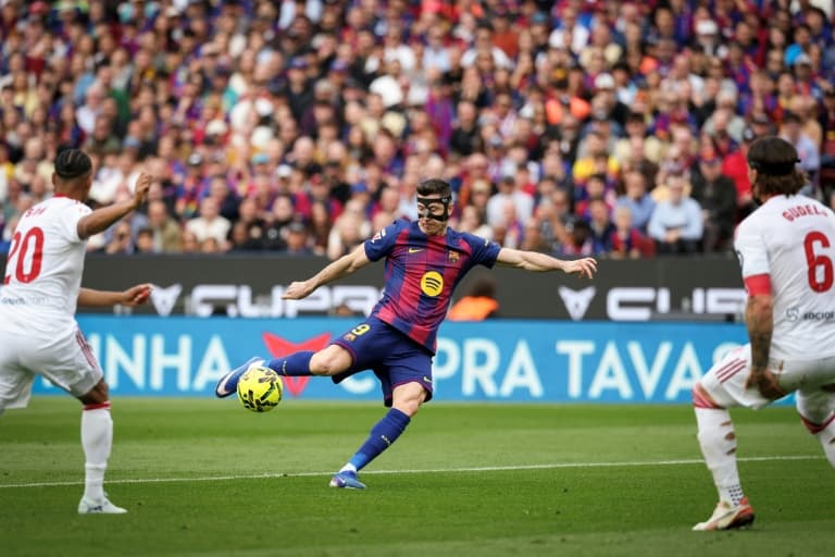 Barcelona need a point against Real Madrid to win La Liga