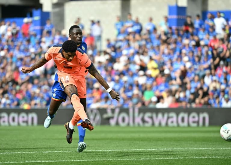 Barcelona on brink of La Liga triumph with Getafe win