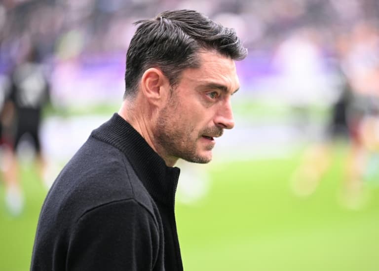 Wobbling Wolfsburg face uphill battle against Bayern