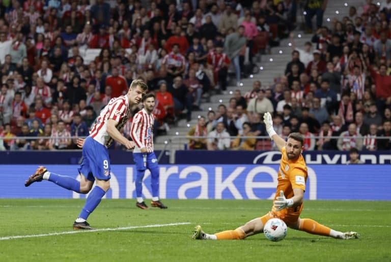 Atletico build confidence before Arsenal but Barrios hurt