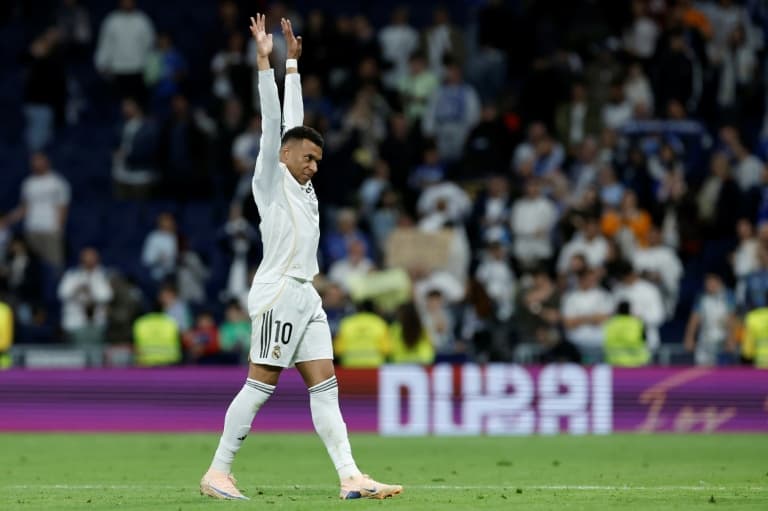 Benched Mbappe complains Arbeloa said he was 'fourth forward'