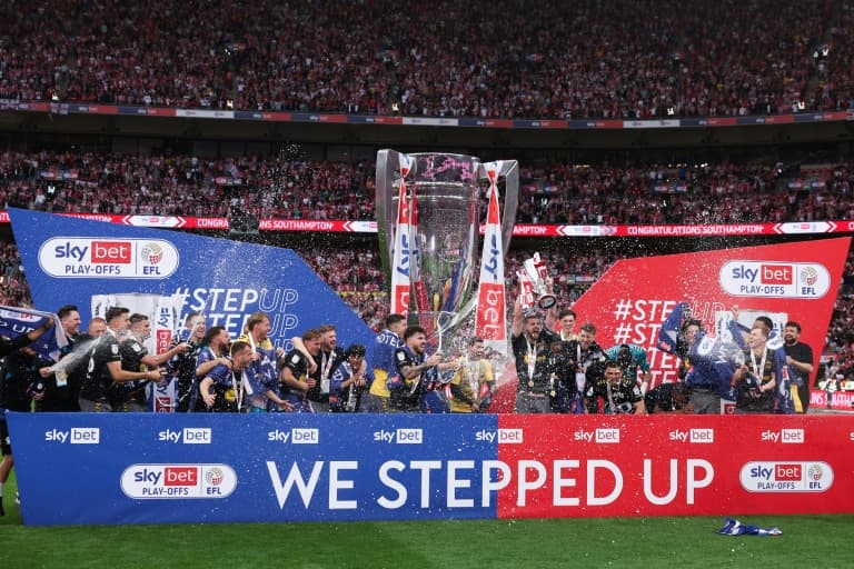 Millwall eye 'fairytale' in Championship play-offs