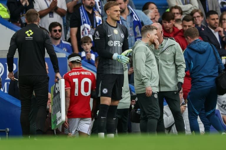 Forest to make late decision on Gibbs-White fitness for Villa Europa semi