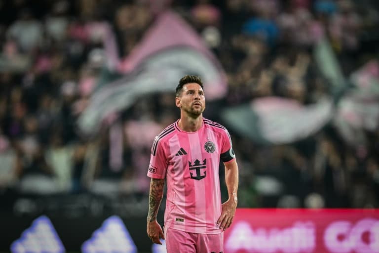 Messi says Argentina up against 'other favorites' in World Cup repeat bid