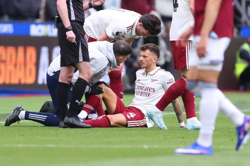 Arsenal issue Ben White knee injury update as Champions League Final looms