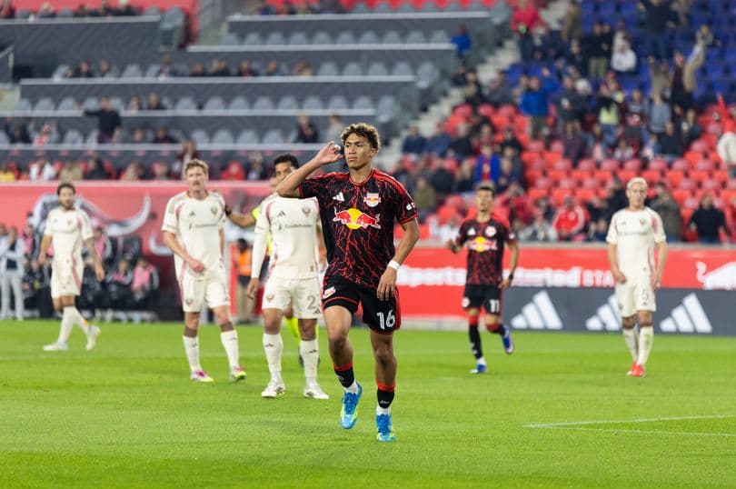 USMNT at risk of losing Julian Hall to Poland as rising MLS star comments on international future