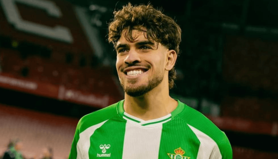 Report: Liverpool considering move for £51m forward