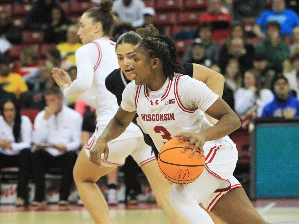 Wisconsin women's basketball guard announces transfer destination