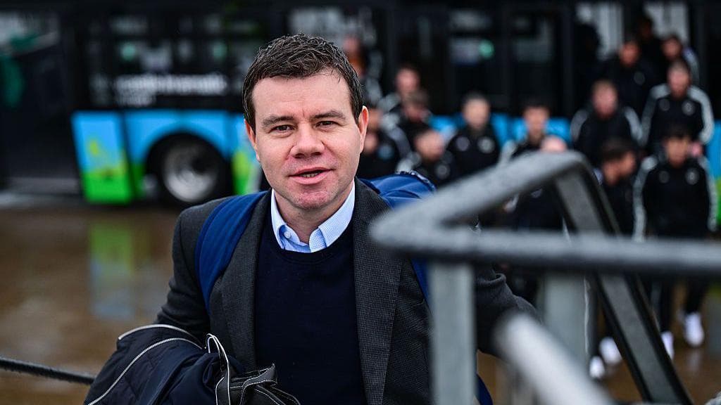 Newcastle hold off 'serious competition' to sign Martinez