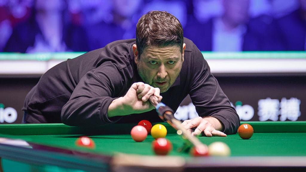 Stevens beats Bingham to earn place at Crucible