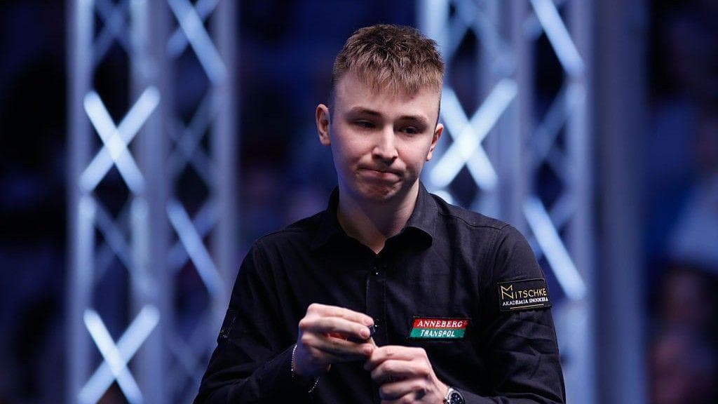 How many nations have played at the World Snooker Championship?