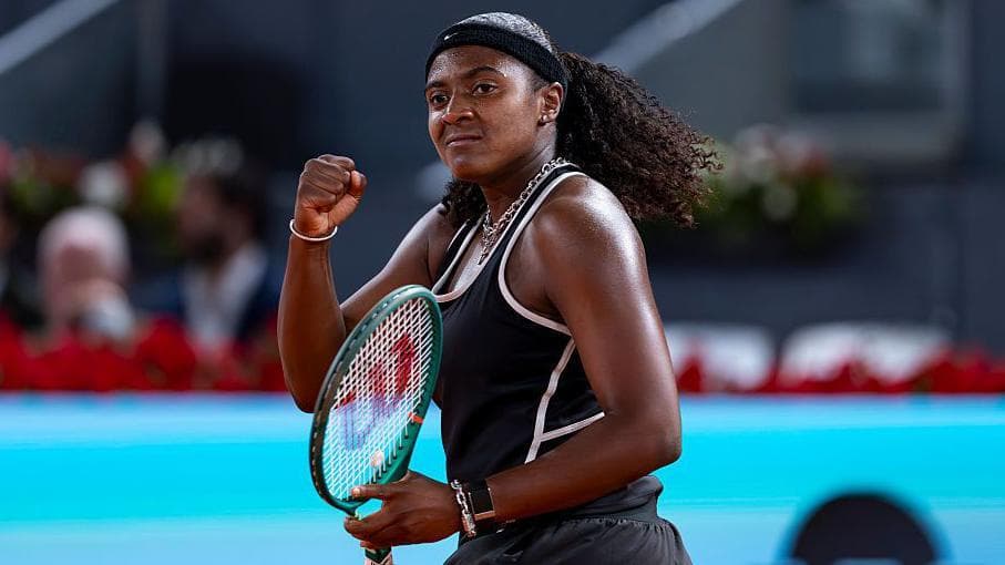 Baptiste saves six match points to stun Sabalenka