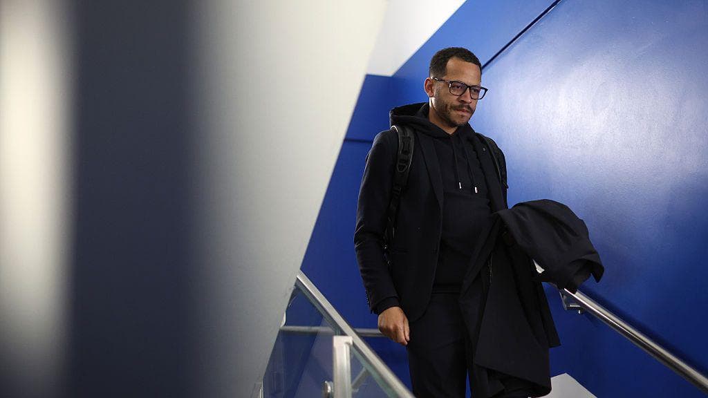 'A more difficult decision to keep Rosenior than make a change'