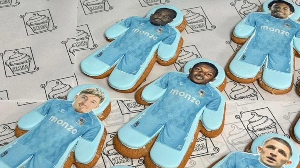 Local businesses sell sky blue snacks amid promotion fever