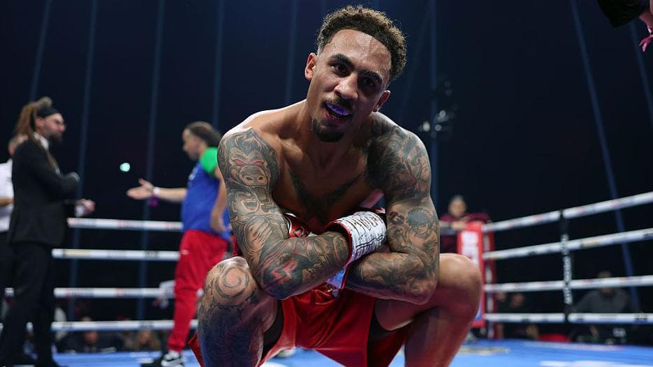 British light-heavyweight Whittaker stops Suarez in Liverpool