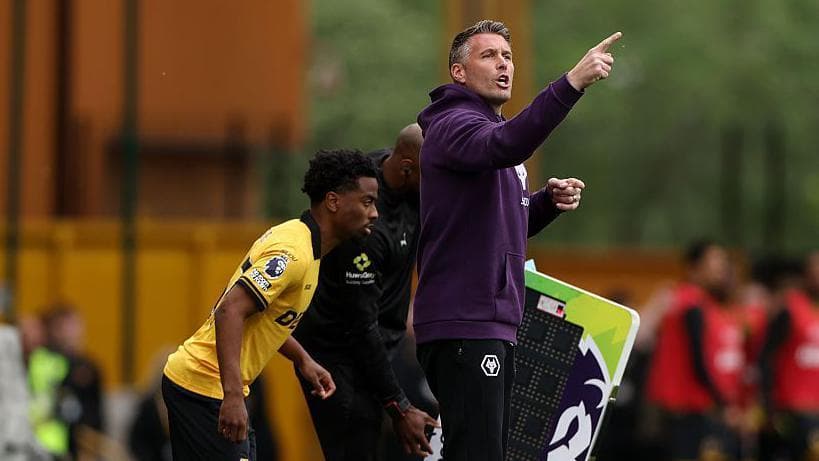 Analysis: Edwards needs win to ease growing doubts