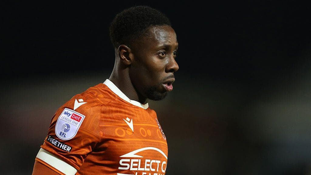 Long-serving Yiadom among five departures at Reading