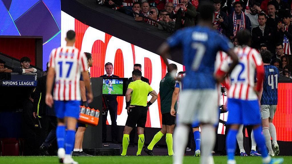 VAR 'right to overturn' Arsenal penalty - pundits join debate