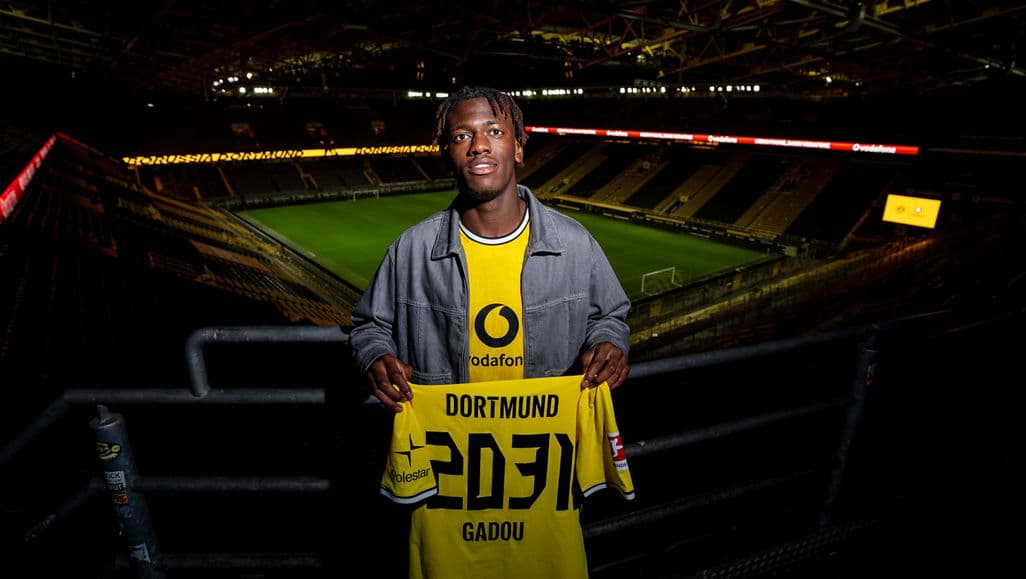 Borussia Dortmund sign Joane Gadou