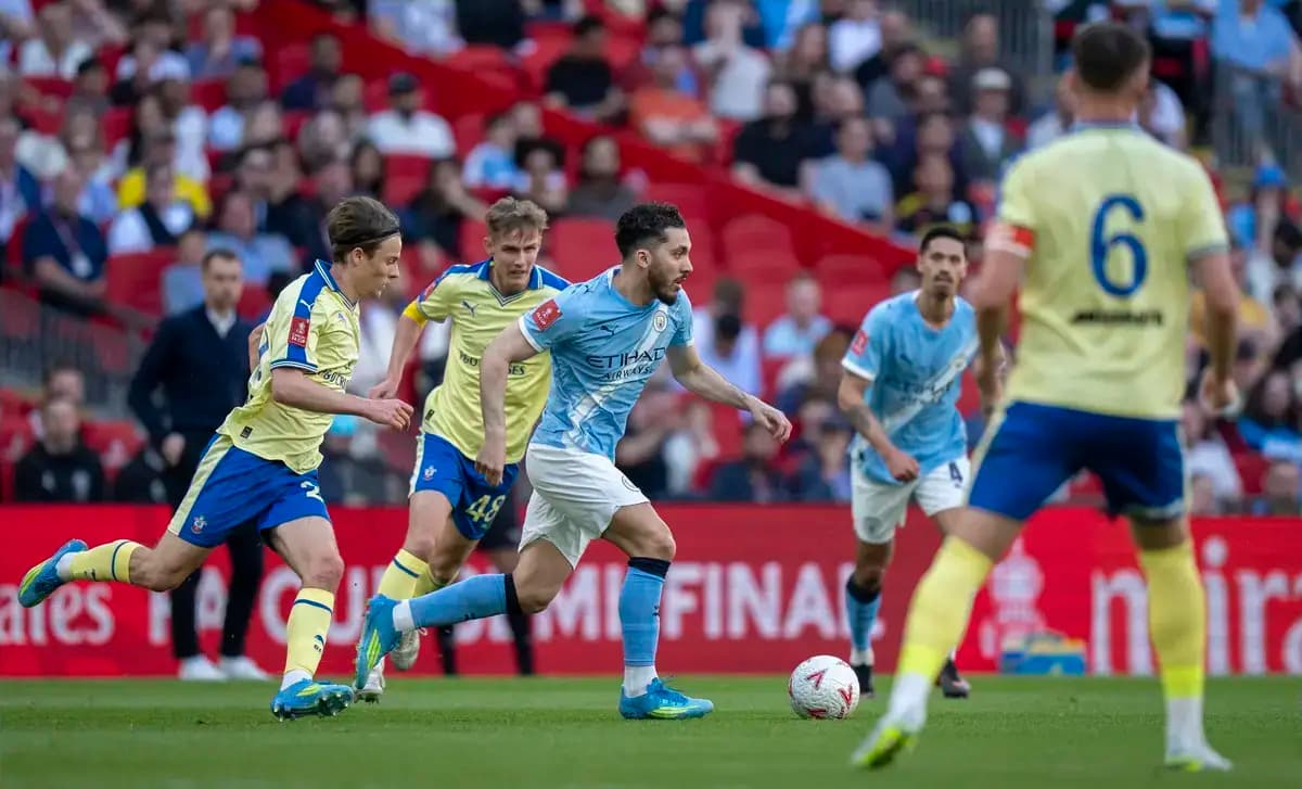 “He’s disorganised” – Former teammate hands praise for Manchester City’s Rayan Cherki