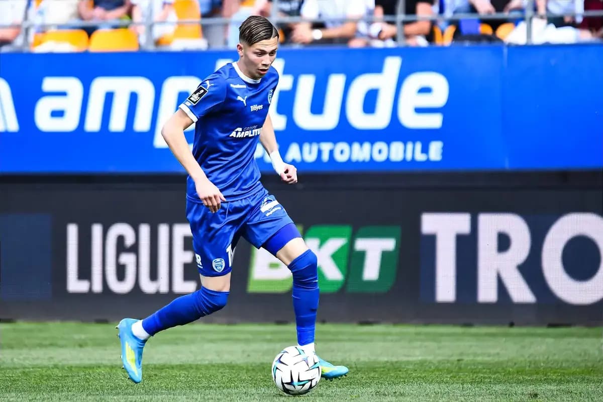 Manchester City close in on securing first big-money summer transfer