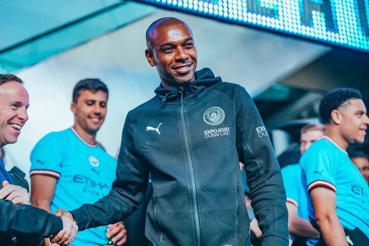 “You take care of the tactics” – Fernandinho reflects on frank Pep Guardiola talks over Man City captaincy