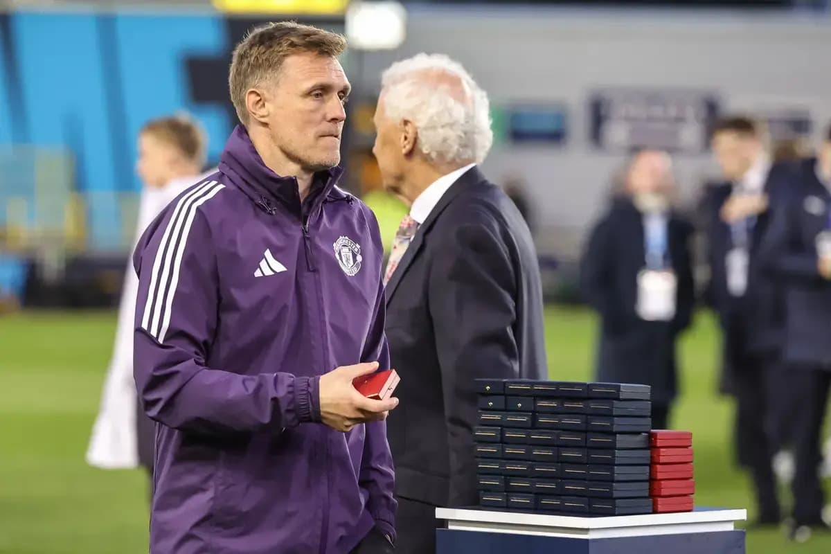 Manchester United’s Darren Fletcher hits out at Man City over FA Youth Cup Final behaviour