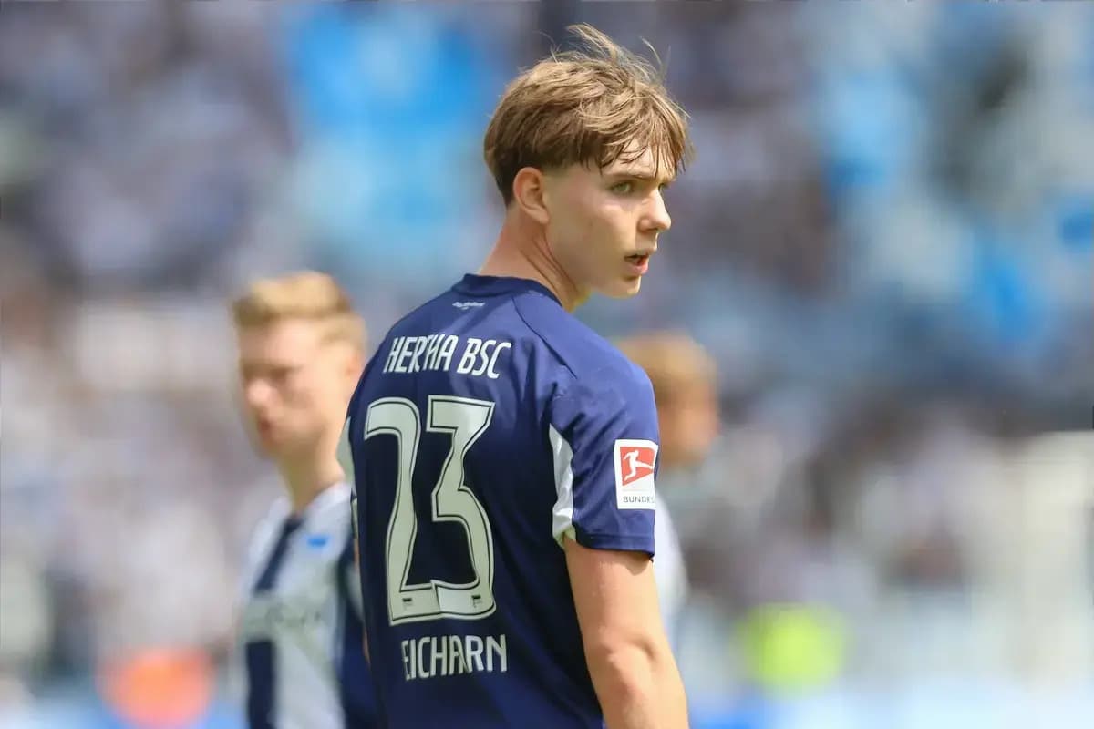 Manchester City move to beat Man United to signing of German defensive midfielder