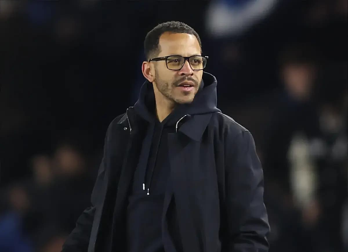 “I’m so sorry” – Pep Guardiola sends message of support to Liam Rosenior after Chelsea sacking