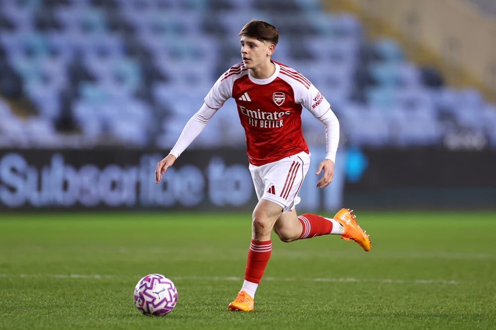 Arsenal youngster returns from injury ahead of Manchester City play-off