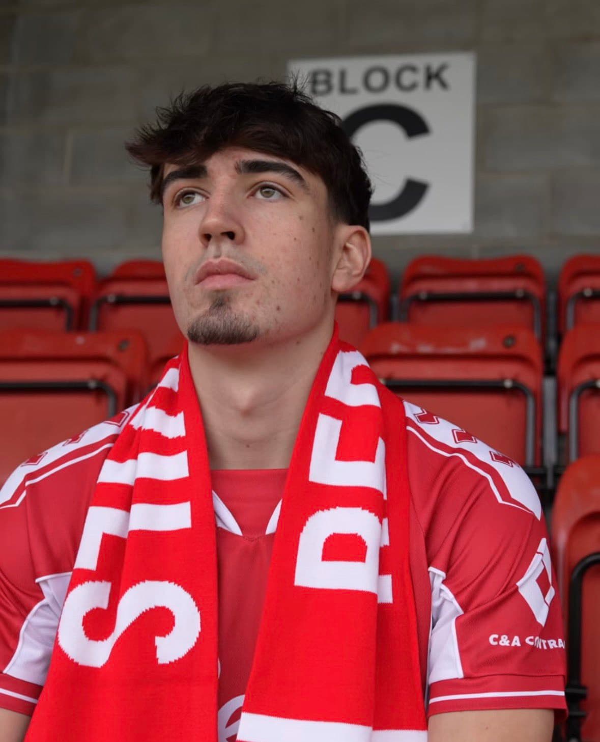 Arsenal loanee suffers injury as his team avoid relegation