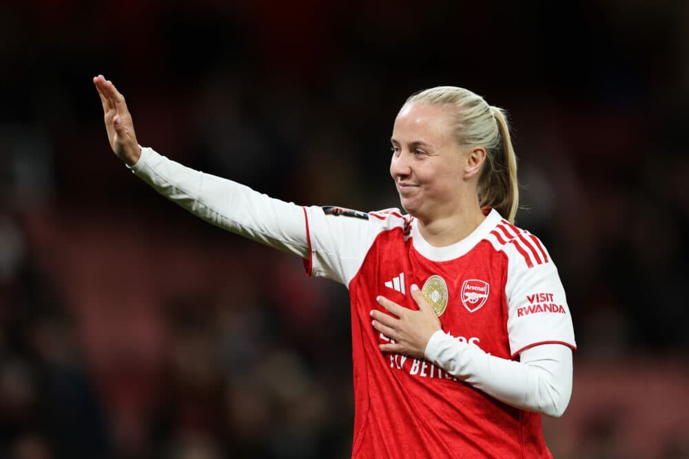 Arsenal go 2nd as Beth Mead says goodbye
