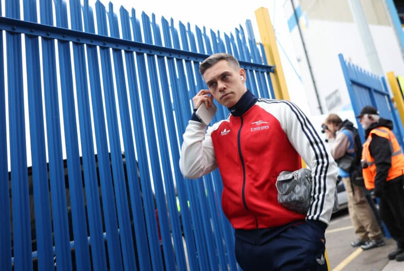 Belgian media hint at Trossard Arsenal exit