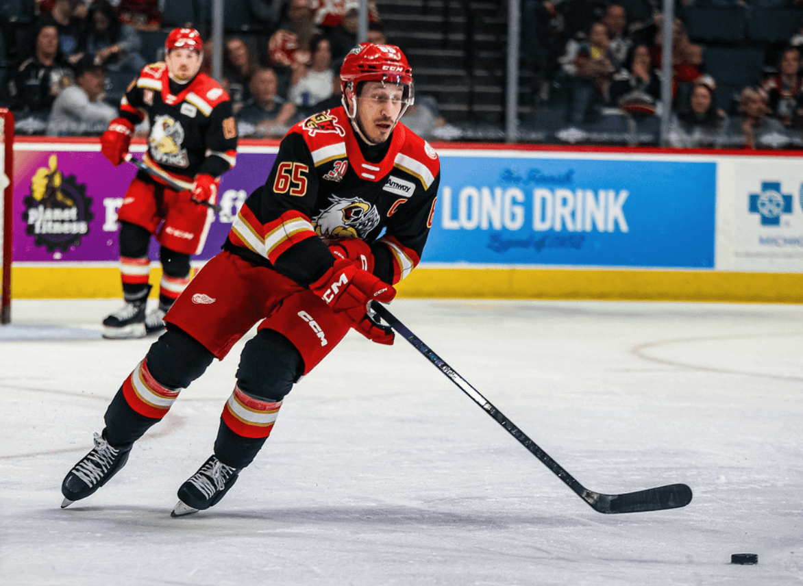 Hockey roundup: Grand Rapids drops opener against Chicago in Central final