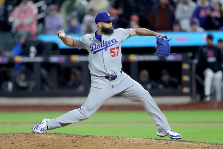 Former Dodgers Pitcher Released by Mets