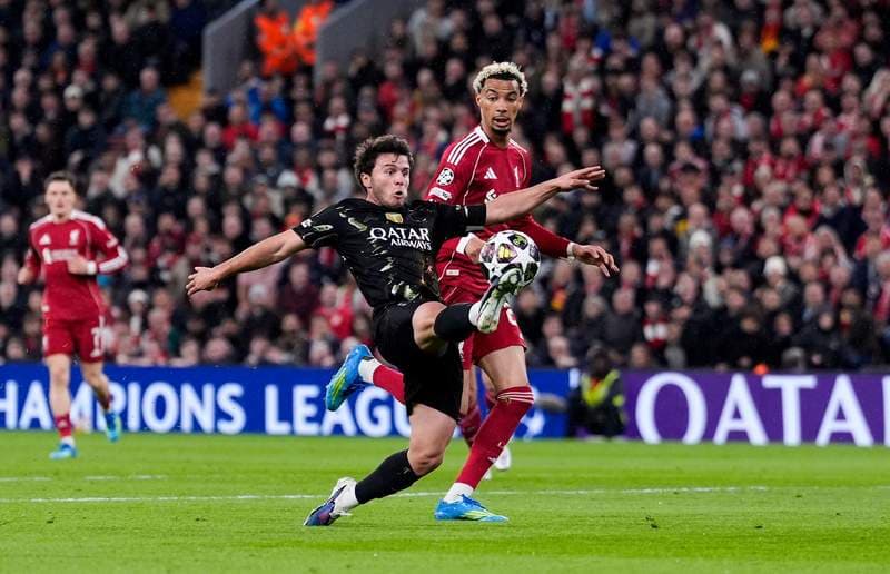 Atlético hold off Barça as PSG also reach Champions League semis