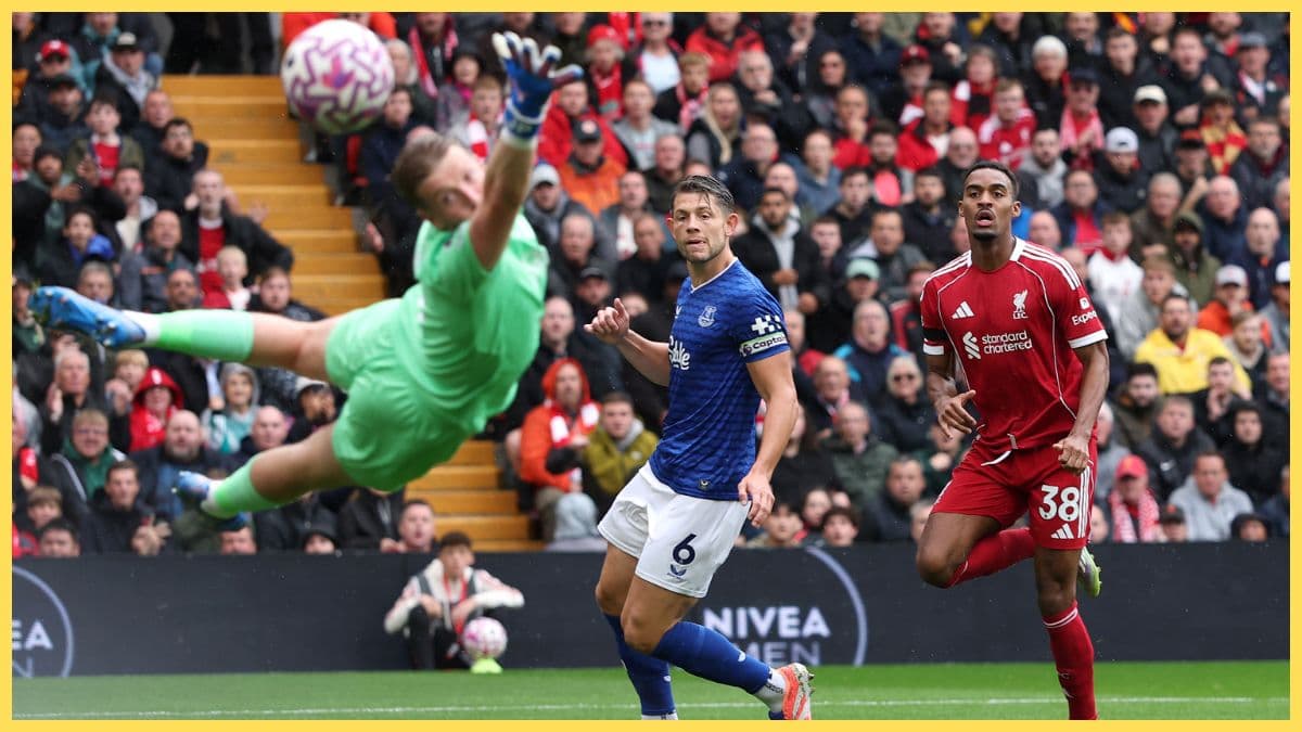 Chris Sutton delivers verdict on Liverpool ahead of derby