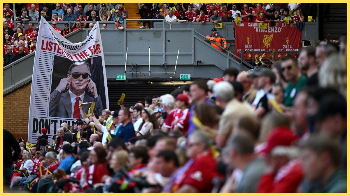 ‘Scabs out’ – Liverpool supporter handed Anfield ban after rant