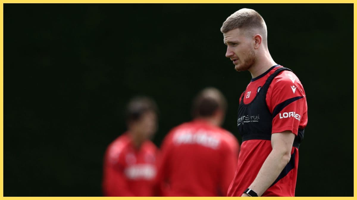 ‘We need a proper No.6’ – Liverpool told to sign Wharton