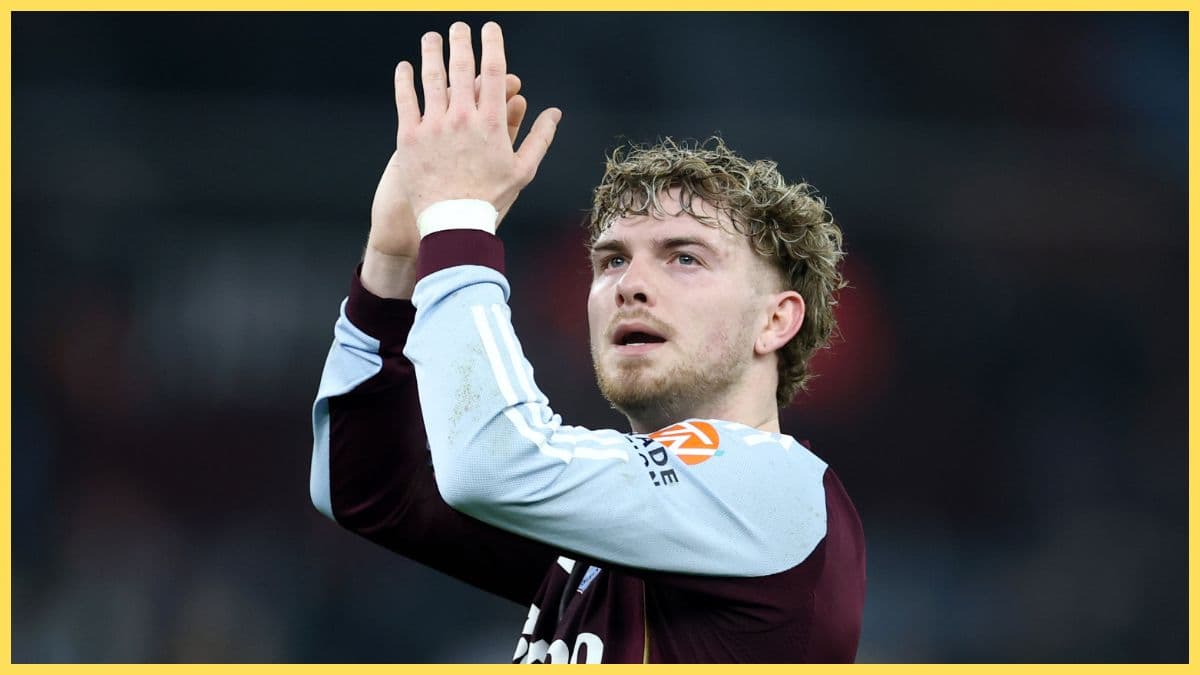 Elliott has been victim of ‘regrettable circumstances’: Villa journalist