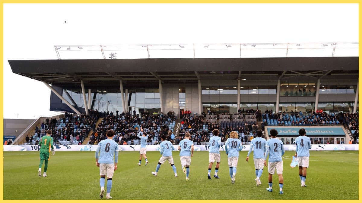 Son of former Liverpool forward scores FA Youth Cup winner against Man Utd